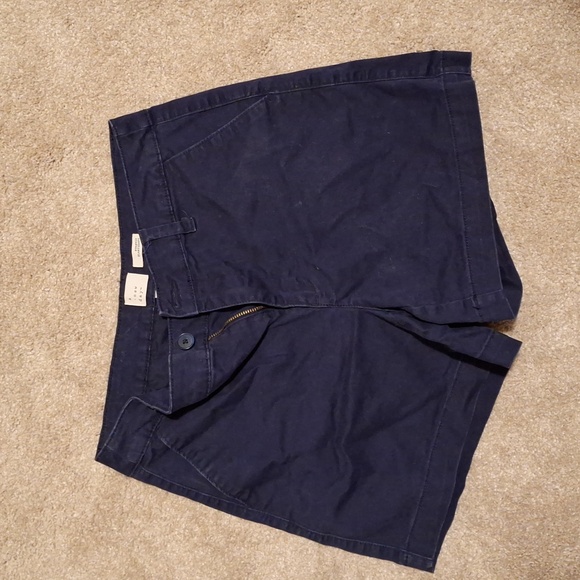 Ladies Shorts - Picture 1 of 2